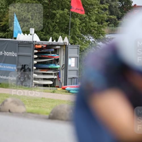 16.06.2024 - 26. Vierlanden-Triathlon Jannik Wohlers http://msf.ph/oto/6334586 16.06.2024 11:15:33 Radfahren 17, 226 meine-sportfotos.de