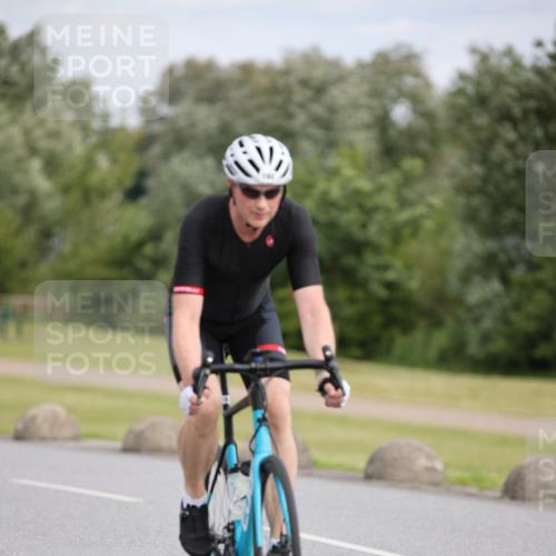 16.06.2024 - 26. Vierlanden-Triathlon Jannik Wohlers http://msf.ph/oto/6334656 16.06.2024 11:16:11 Radfahren 18, 143 meine-sportfotos.de