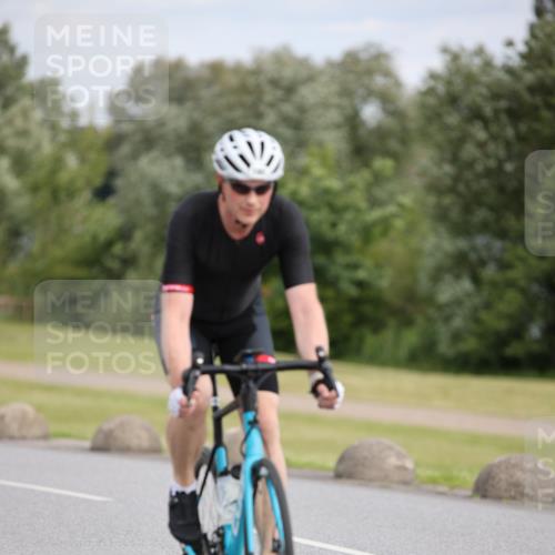 16.06.2024 - 26. Vierlanden-Triathlon Jannik Wohlers http://msf.ph/oto/6334658 16.06.2024 11:16:11 Radfahren 18, 143 meine-sportfotos.de