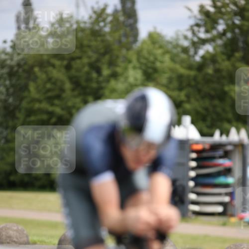 16.06.2024 - 26. Vierlanden-Triathlon Jannik Wohlers http://msf.ph/oto/6334790 16.06.2024 11:17:06 Radfahren 99, 132, 365 meine-sportfotos.de