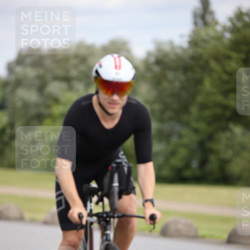 16.06.2024 - 26. Vierlanden-Triathlon Jannik Wohlers http://msf.ph/oto/6334897 16.06.2024 11:17:30 Radfahren 41, 45, 71, 217, 388 meine-sportfotos.de