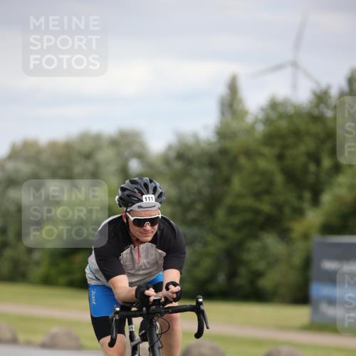 16.06.2024 - 26. Vierlanden-Triathlon Jannik Wohlers http://msf.ph/oto/6334987 16.06.2024 11:17:45 Radfahren 86, 111, 151 meine-sportfotos.de