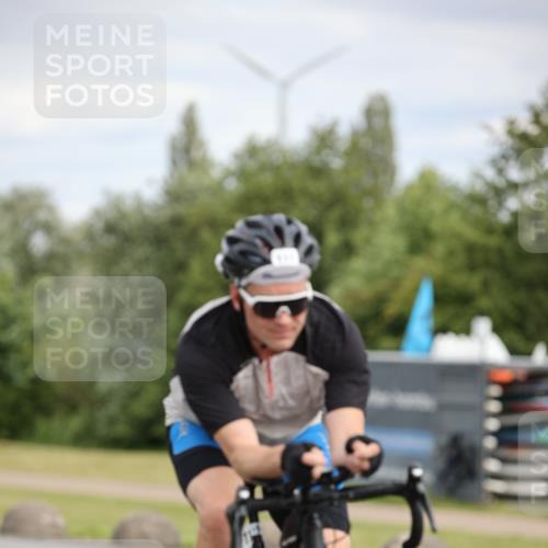 16.06.2024 - 26. Vierlanden-Triathlon Jannik Wohlers http://msf.ph/oto/6335003 16.06.2024 11:17:46 Radfahren 86, 111 meine-sportfotos.de