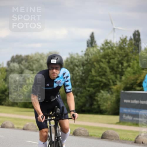 16.06.2024 - 26. Vierlanden-Triathlon Jannik Wohlers http://msf.ph/oto/6335097 16.06.2024 11:18:24 Radfahren 17, 94, 119, 135, 354 meine-sportfotos.de