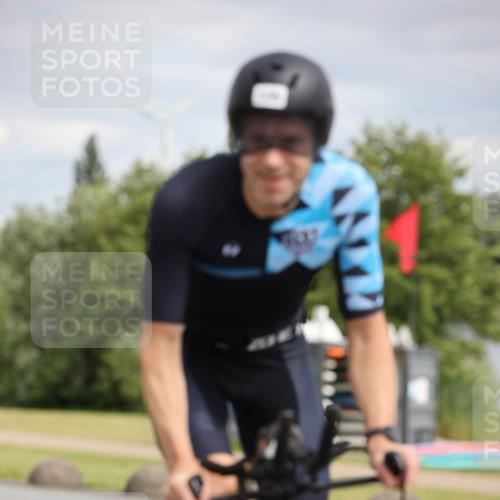 16.06.2024 - 26. Vierlanden-Triathlon Jannik Wohlers http://msf.ph/oto/6335121 16.06.2024 11:18:25 Radfahren 17, 94, 119, 135, 354 meine-sportfotos.de