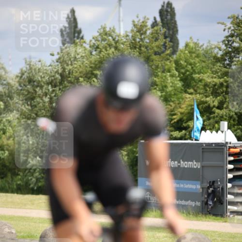 16.06.2024 - 26. Vierlanden-Triathlon Jannik Wohlers http://msf.ph/oto/6335267 16.06.2024 11:19:53 Radfahren 63, 67, 166 meine-sportfotos.de