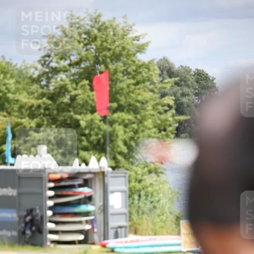 16.06.2024 - 26. Vierlanden-Triathlon Jannik Wohlers http://msf.ph/oto/6335284 16.06.2024 11:19:53 Radfahren 63, 67, 166 meine-sportfotos.de