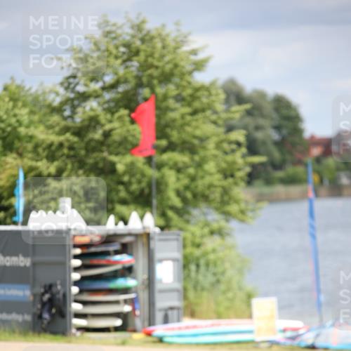 16.06.2024 - 26. Vierlanden-Triathlon Jannik Wohlers http://msf.ph/oto/6335288 16.06.2024 11:19:53 Radfahren 63, 67, 166 meine-sportfotos.de
