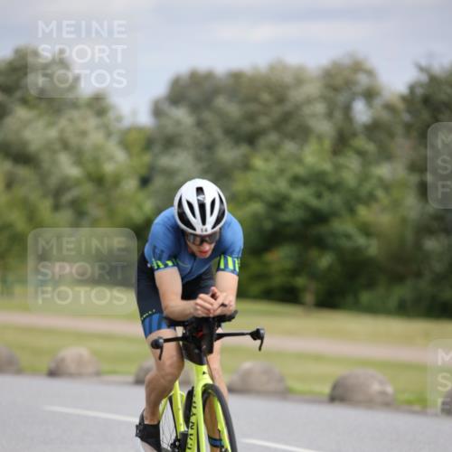 16.06.2024 - 26. Vierlanden-Triathlon Jannik Wohlers http://msf.ph/oto/6335317 16.06.2024 11:20:06 Radfahren 14, 150 meine-sportfotos.de