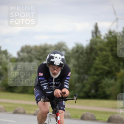 16.06.2024 - 26. Vierlanden-Triathlon Jannik Wohlers http://msf.ph/oto/6335397 16.06.2024 11:20:47 Radfahren 45, 54, 210, 386, 429 meine-sportfotos.de