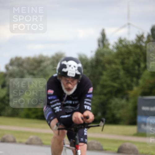 16.06.2024 - 26. Vierlanden-Triathlon Jannik Wohlers http://msf.ph/oto/6335403 16.06.2024 11:20:47 Radfahren 45, 54, 210, 386, 429 meine-sportfotos.de