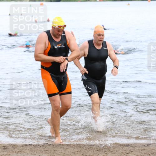 16.06.2024 - 26. Vierlanden-Triathlon Strokosch-Dieckow http://msf.ph/oto/6338585 16.06.2024 11:09:35 Schwimmen 364, 370, 380, 391, 398, 399, 437, 471, 735, 364, 370, 380, 391, 398, 399, 437, 471, 735 meine-sportfotos.de