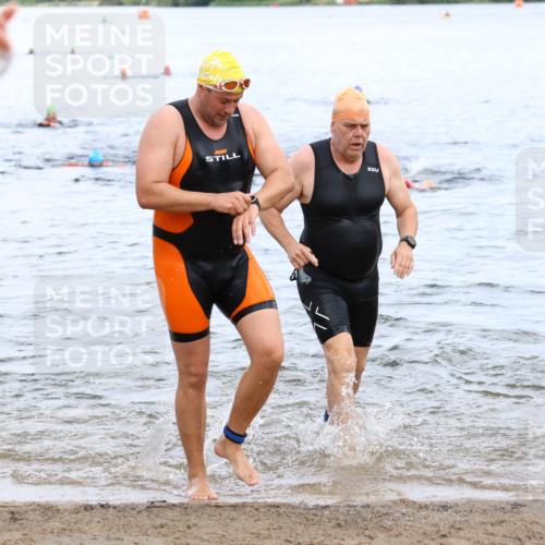 16.06.2024 - 26. Vierlanden-Triathlon Strokosch-Dieckow http://msf.ph/oto/6338586 16.06.2024 11:09:36 Schwimmen 364, 370, 380, 398, 399, 437, 471, 735, 364, 370, 380, 398, 399, 437, 471, 735 meine-sportfotos.de