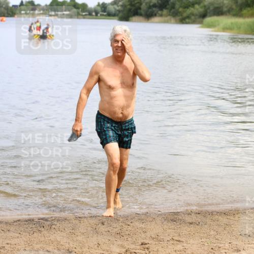 16.06.2024 - 26. Vierlanden-Triathlon Strokosch-Dieckow http://msf.ph/oto/6338685 16.06.2024 11:13:46 Schwimmen 461, 626, 461, 626 meine-sportfotos.de