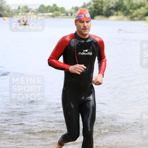 16.06.2024 - 26. Vierlanden-Triathlon Strokosch-Dieckow http://msf.ph/oto/6338699 16.06.2024 11:14:29 Schwimmen 378, 628, 378, 628 meine-sportfotos.de