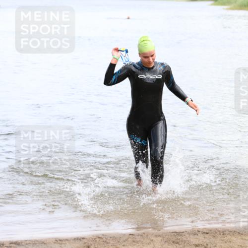 16.06.2024 - 26. Vierlanden-Triathlon Strokosch-Dieckow http://msf.ph/oto/6338701 16.06.2024 11:14:39 Schwimmen 584, 628, 635, 1279, 584, 628, 635, 1279 meine-sportfotos.de