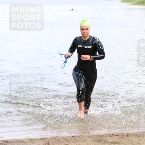 16.06.2024 - 26. Vierlanden-Triathlon Strokosch-Dieckow http://msf.ph/oto/6338703 16.06.2024 11:14:39 Schwimmen 584, 628, 635, 1279, 584, 628, 635, 1279 meine-sportfotos.de