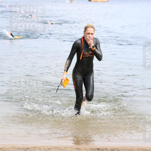 16.06.2024 - 26. Vierlanden-Triathlon Strokosch-Dieckow http://msf.ph/oto/6338725 16.06.2024 11:15:13 Schwimmen 545, 545 meine-sportfotos.de