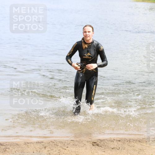 16.06.2024 - 26. Vierlanden-Triathlon Strokosch-Dieckow http://msf.ph/oto/6338733 16.06.2024 11:15:28 Schwimmen 478, 545, 548, 581, 478, 545, 548, 581 meine-sportfotos.de