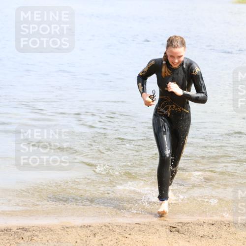 16.06.2024 - 26. Vierlanden-Triathlon Strokosch-Dieckow http://msf.ph/oto/6338738 16.06.2024 11:15:28 Schwimmen 478, 545, 548, 581, 478, 545, 548, 581 meine-sportfotos.de