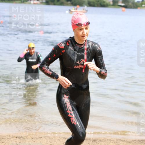 16.06.2024 - 26. Vierlanden-Triathlon Strokosch-Dieckow http://msf.ph/oto/6338743 16.06.2024 11:15:31 Schwimmen 478, 548, 581, 478, 548, 581 meine-sportfotos.de