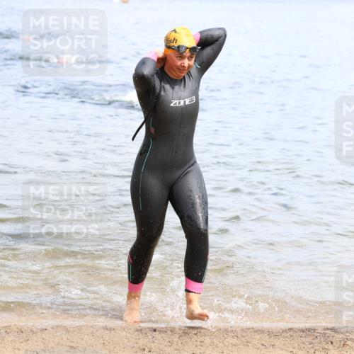16.06.2024 - 26. Vierlanden-Triathlon Strokosch-Dieckow http://msf.ph/oto/6338750 16.06.2024 11:15:35 Schwimmen 478, 548, 581, 478, 548, 581 meine-sportfotos.de