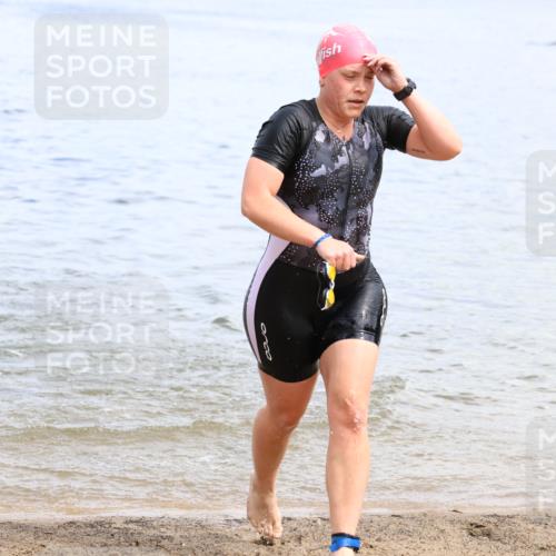 16.06.2024 - 26. Vierlanden-Triathlon Strokosch-Dieckow http://msf.ph/oto/6338765 16.06.2024 11:15:56 Schwimmen 504, 510, 558, 504, 510, 558 meine-sportfotos.de