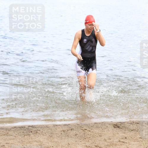 16.06.2024 - 26. Vierlanden-Triathlon Strokosch-Dieckow http://msf.ph/oto/6338808 16.06.2024 11:16:36 Schwimmen 484, 568, 577, 597, 484, 568, 577, 597 meine-sportfotos.de