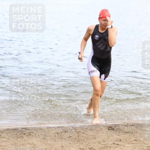 16.06.2024 - 26. Vierlanden-Triathlon Strokosch-Dieckow http://msf.ph/oto/6338813 16.06.2024 11:16:37 Schwimmen 484, 568, 577, 597, 484, 568, 577, 597 meine-sportfotos.de