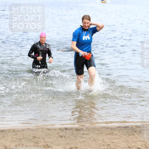 16.06.2024 - 26. Vierlanden-Triathlon Strokosch-Dieckow http://msf.ph/oto/6338831 16.06.2024 11:16:48 Schwimmen 482, 484, 502, 549, 568, 577, 591, 637, 482, 484, 502, 549, 568, 577, 591, 637 meine-sportfotos.de
