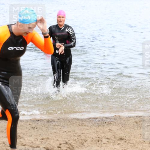 16.06.2024 - 26. Vierlanden-Triathlon Strokosch-Dieckow http://msf.ph/oto/6338838 16.06.2024 11:16:51 Schwimmen 477, 482, 485, 502, 549, 568, 577, 591, 637, 477, 482, 485, 502, 549, 568, 577, 591, 637 meine-sportfotos.de