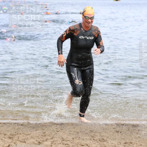 16.06.2024 - 26. Vierlanden-Triathlon Strokosch-Dieckow http://msf.ph/oto/6338851 16.06.2024 11:16:58 Schwimmen 477, 482, 485, 502, 549, 586, 591, 637, 477, 482, 485, 502, 549, 586, 591, 637 meine-sportfotos.de