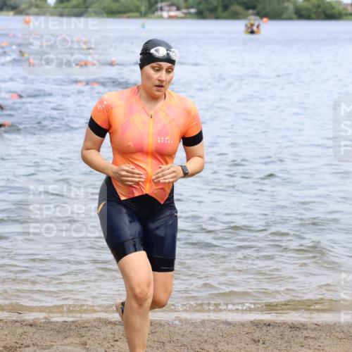 16.06.2024 - 26. Vierlanden-Triathlon Strokosch-Dieckow http://msf.ph/oto/6338852 16.06.2024 11:17:00 Schwimmen 477, 482, 485, 549, 586, 591, 637, 477, 482, 485, 549, 586, 591, 637 meine-sportfotos.de
