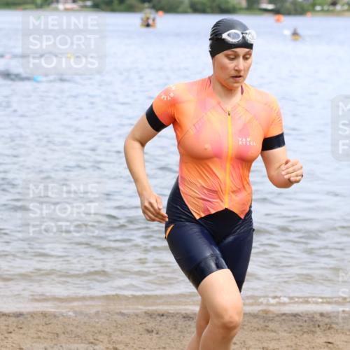 16.06.2024 - 26. Vierlanden-Triathlon Strokosch-Dieckow http://msf.ph/oto/6338856 16.06.2024 11:17:01 Schwimmen 477, 482, 485, 549, 586, 591, 637, 477, 482, 485, 549, 586, 591, 637 meine-sportfotos.de