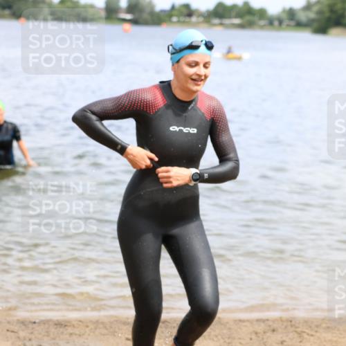 16.06.2024 - 26. Vierlanden-Triathlon Strokosch-Dieckow http://msf.ph/oto/6338908 16.06.2024 11:18:10 Schwimmen 479, 511, 523, 566, 583, 589, 595, 596, 615, 616, 479, 511, 523, 566, 583, 589, 595, 596, 615, 616 meine-sportfotos.de