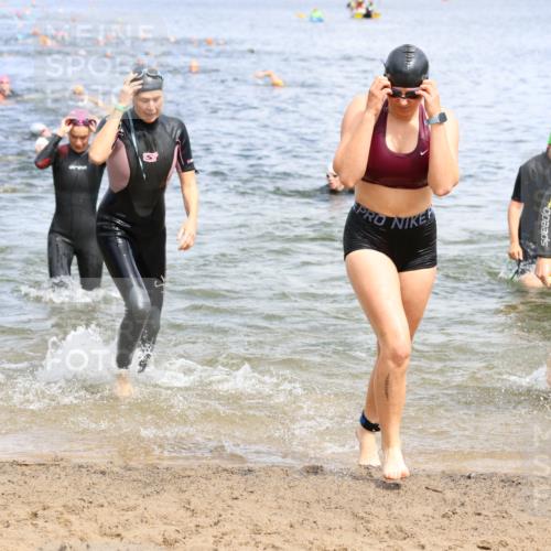 16.06.2024 - 26. Vierlanden-Triathlon Strokosch-Dieckow http://msf.ph/oto/6338916 16.06.2024 11:18:15 Schwimmen 479, 511, 523, 566, 583, 589, 592, 595, 615, 616, 619, 631, 479, 511, 523, 566, 583, 589, 592, 595, 615, 616, 619, 631 meine-sportfotos.de