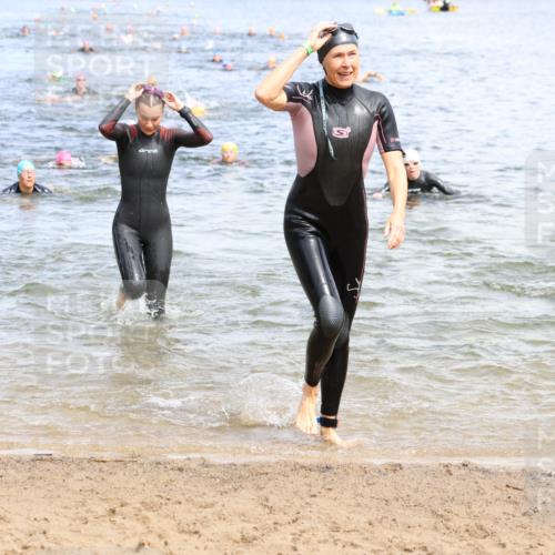 16.06.2024 - 26. Vierlanden-Triathlon Strokosch-Dieckow http://msf.ph/oto/6338918 16.06.2024 11:18:16 Schwimmen 475, 479, 511, 523, 566, 583, 592, 595, 615, 616, 619, 631, 475, 479, 511, 523, 566, 583, 592, 595, 615, 616, 619, 631 meine-sportfotos.de