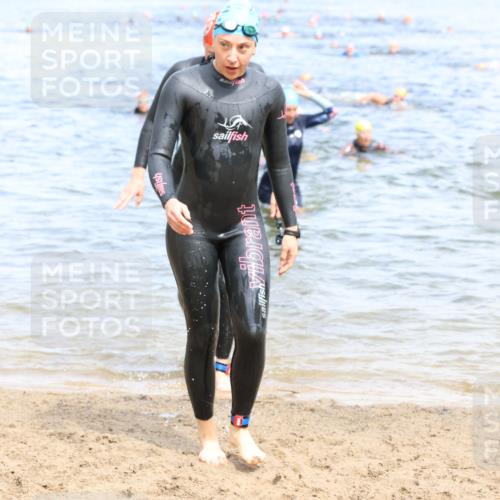16.06.2024 - 26. Vierlanden-Triathlon Strokosch-Dieckow http://msf.ph/oto/6338928 16.06.2024 11:18:21 Schwimmen 475, 511, 523, 566, 592, 595, 619, 629, 631, 475, 511, 523, 566, 592, 595, 619, 629, 631 meine-sportfotos.de