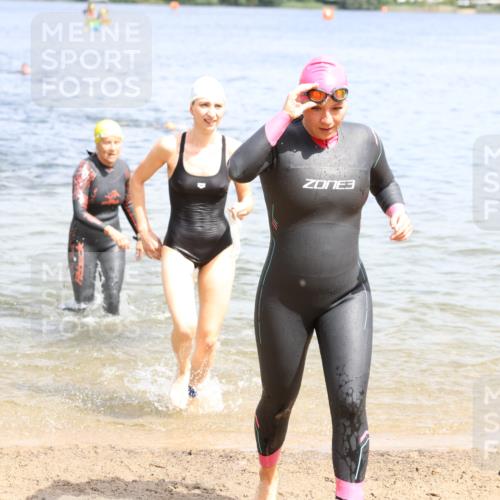 16.06.2024 - 26. Vierlanden-Triathlon Strokosch-Dieckow http://msf.ph/oto/6338938 16.06.2024 11:18:32 Schwimmen 475, 481, 486, 490, 493, 562, 582, 585, 592, 619, 629, 475, 481, 486, 490, 493, 562, 582, 585, 592, 619, 629 meine-sportfotos.de