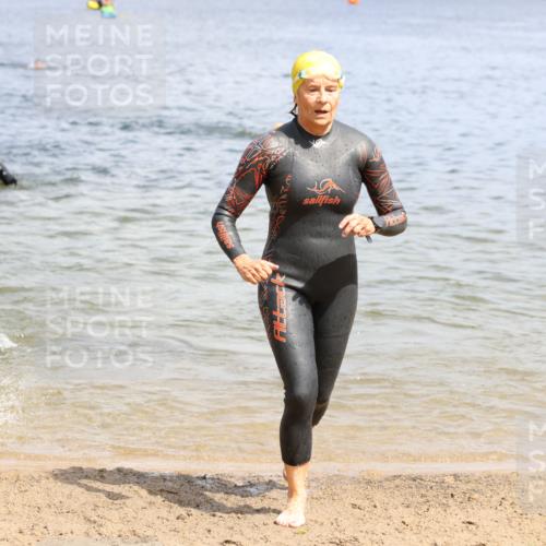 16.06.2024 - 26. Vierlanden-Triathlon Strokosch-Dieckow http://msf.ph/oto/6338947 16.06.2024 11:18:36 Schwimmen 475, 481, 486, 490, 491, 493, 562, 582, 585, 629, 475, 481, 486, 490, 491, 493, 562, 582, 585, 629 meine-sportfotos.de