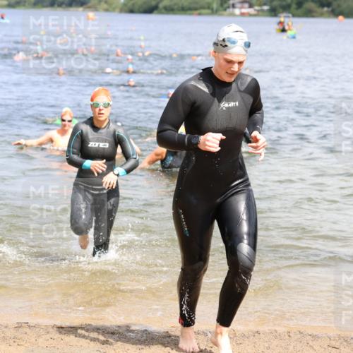 16.06.2024 - 26. Vierlanden-Triathlon Strokosch-Dieckow http://msf.ph/oto/6338949 16.06.2024 11:18:37 Schwimmen 481, 486, 490, 491, 493, 562, 582, 585, 629, 481, 486, 490, 491, 493, 562, 582, 585, 629 meine-sportfotos.de