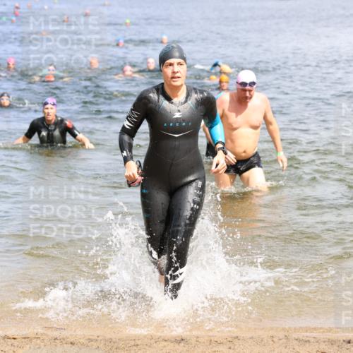 16.06.2024 - 26. Vierlanden-Triathlon Strokosch-Dieckow http://msf.ph/oto/6338998 16.06.2024 11:19:24 Schwimmen 533, 557, 638, 533, 557, 638 meine-sportfotos.de
