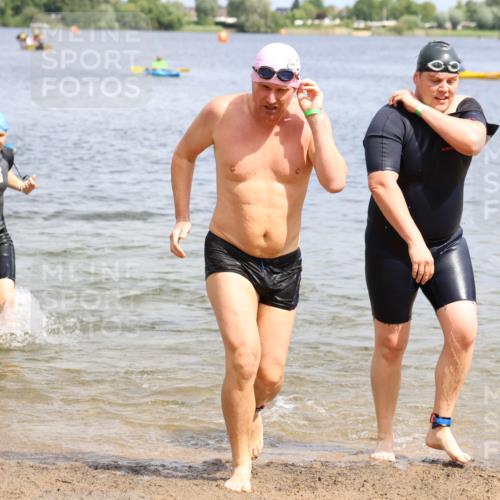 16.06.2024 - 26. Vierlanden-Triathlon Strokosch-Dieckow http://msf.ph/oto/6339004 16.06.2024 11:19:29 Schwimmen 480, 533, 638, 644, 480, 533, 638, 644 meine-sportfotos.de