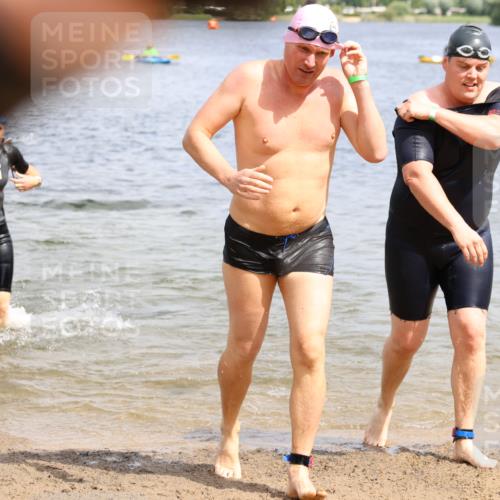 16.06.2024 - 26. Vierlanden-Triathlon Strokosch-Dieckow http://msf.ph/oto/6339006 16.06.2024 11:19:29 Schwimmen 480, 533, 638, 644, 480, 533, 638, 644 meine-sportfotos.de