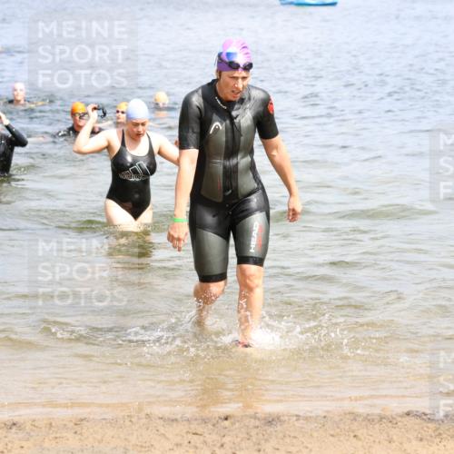 16.06.2024 - 26. Vierlanden-Triathlon Strokosch-Dieckow http://msf.ph/oto/6339012 16.06.2024 11:19:34 Schwimmen 480, 533, 638, 644, 480, 533, 638, 644 meine-sportfotos.de
