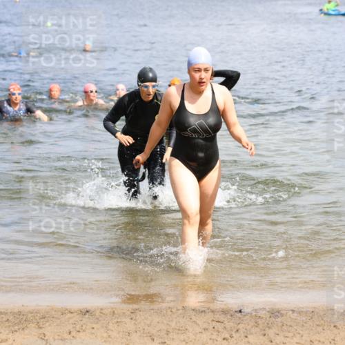 16.06.2024 - 26. Vierlanden-Triathlon Strokosch-Dieckow http://msf.ph/oto/6339016 16.06.2024 11:19:40 Schwimmen 480, 527, 536, 638, 643, 644, 480, 527, 536, 638, 643, 644 meine-sportfotos.de