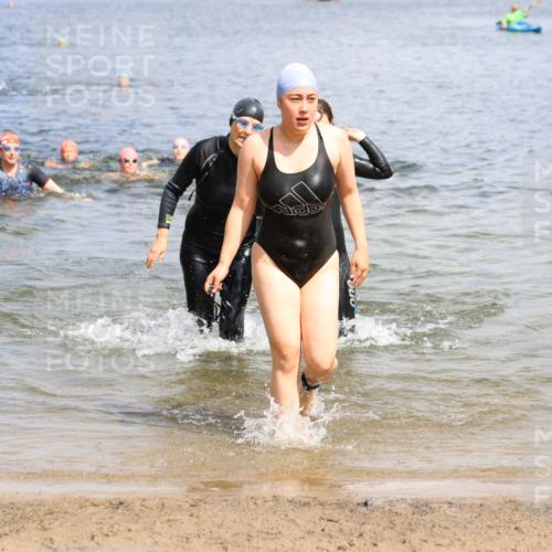 16.06.2024 - 26. Vierlanden-Triathlon Strokosch-Dieckow http://msf.ph/oto/6339018 16.06.2024 11:19:40 Schwimmen 480, 527, 536, 638, 643, 644, 480, 527, 536, 638, 643, 644 meine-sportfotos.de