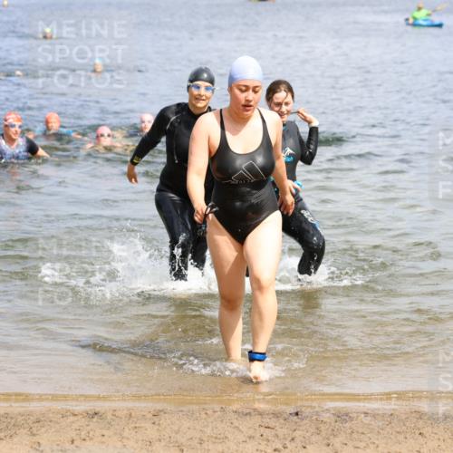 16.06.2024 - 26. Vierlanden-Triathlon Strokosch-Dieckow http://msf.ph/oto/6339020 16.06.2024 11:19:40 Schwimmen 480, 527, 536, 638, 643, 644, 480, 527, 536, 638, 643, 644 meine-sportfotos.de