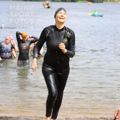 16.06.2024 - 26. Vierlanden-Triathlon Strokosch-Dieckow http://msf.ph/oto/6339026 16.06.2024 11:19:45 Schwimmen 480, 501, 527, 536, 554, 643, 644, 480, 501, 527, 536, 554, 643, 644 meine-sportfotos.de