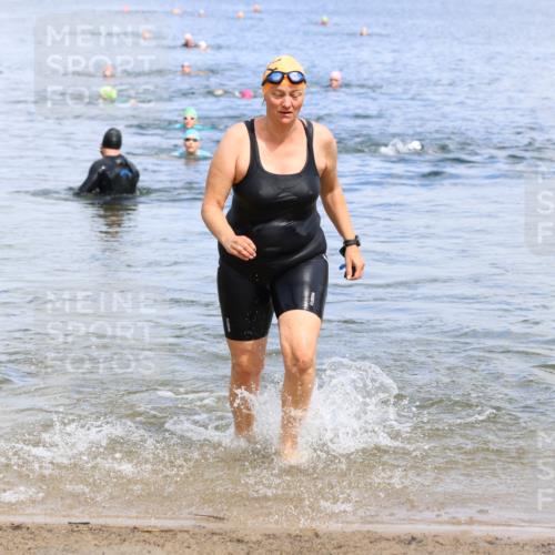 16.06.2024 - 26. Vierlanden-Triathlon Strokosch-Dieckow http://msf.ph/oto/6339081 16.06.2024 11:20:33 Schwimmen 524, 546, 551, 524, 546, 551 meine-sportfotos.de
